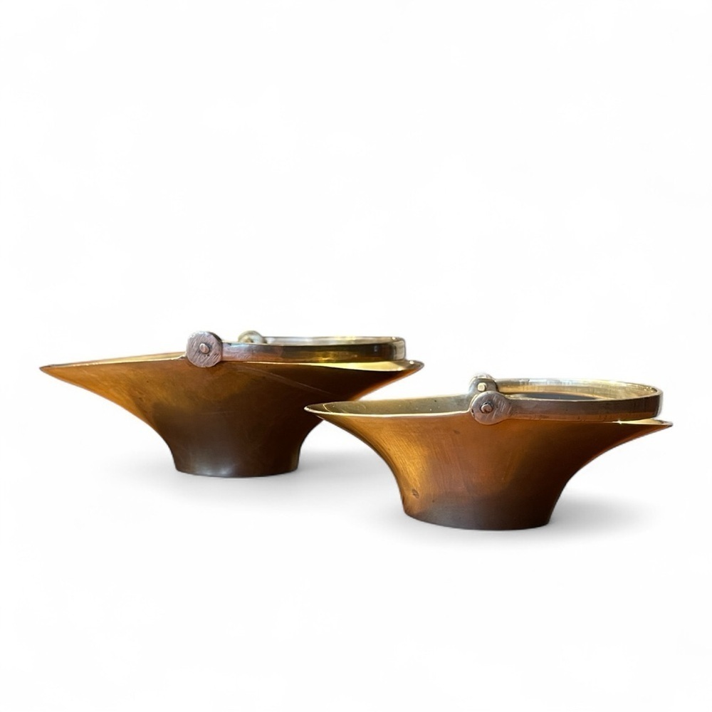 Vtg Brass Baskets Set of 2 Nesting Handled Patina MCM Hollywood Regency Decor - Picture 2 of 9